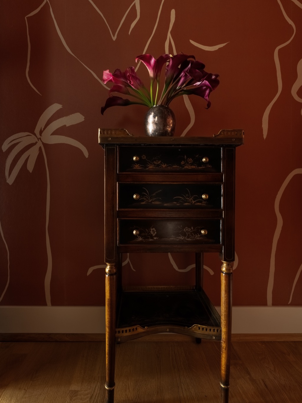 chinoiserie side table calla lilies from Queen Anne Crestside