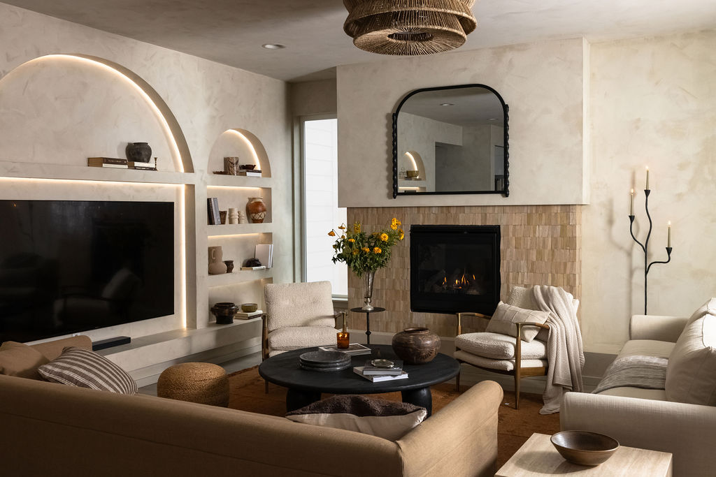 The Timara House featuring living room niches with led light